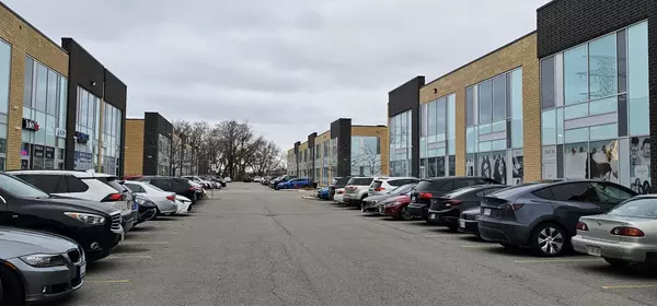 Mississauga, ON L4Y 0G4,1235 Queensway N/A E #17A