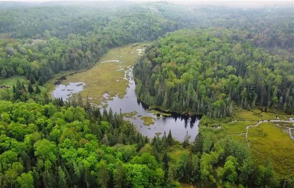 Parry Sound, ON P0A 1Z0,2263 Machar Strong Boundry RD