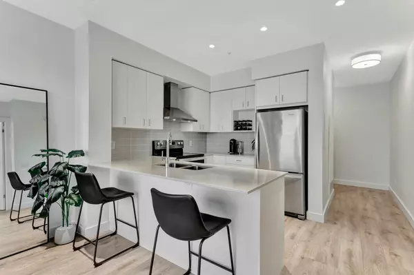 50 Grand AVE S #906, Cambridge, ON N1S 0C2