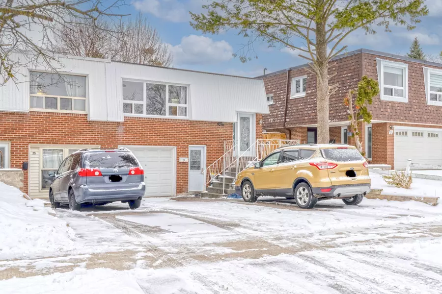 23 Lebos RD, Toronto C15, ON M2H 2L8