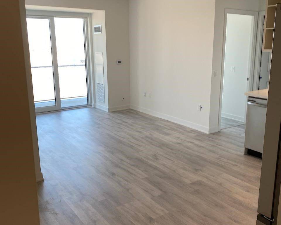 Mississauga, ON L5M 0Z7,4655 Metcalfe AVE #610