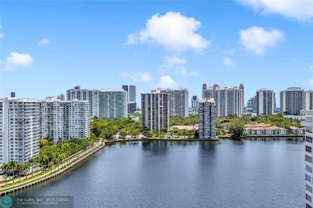 Aventura, FL 33160,2750 NE 183rd St  #2202