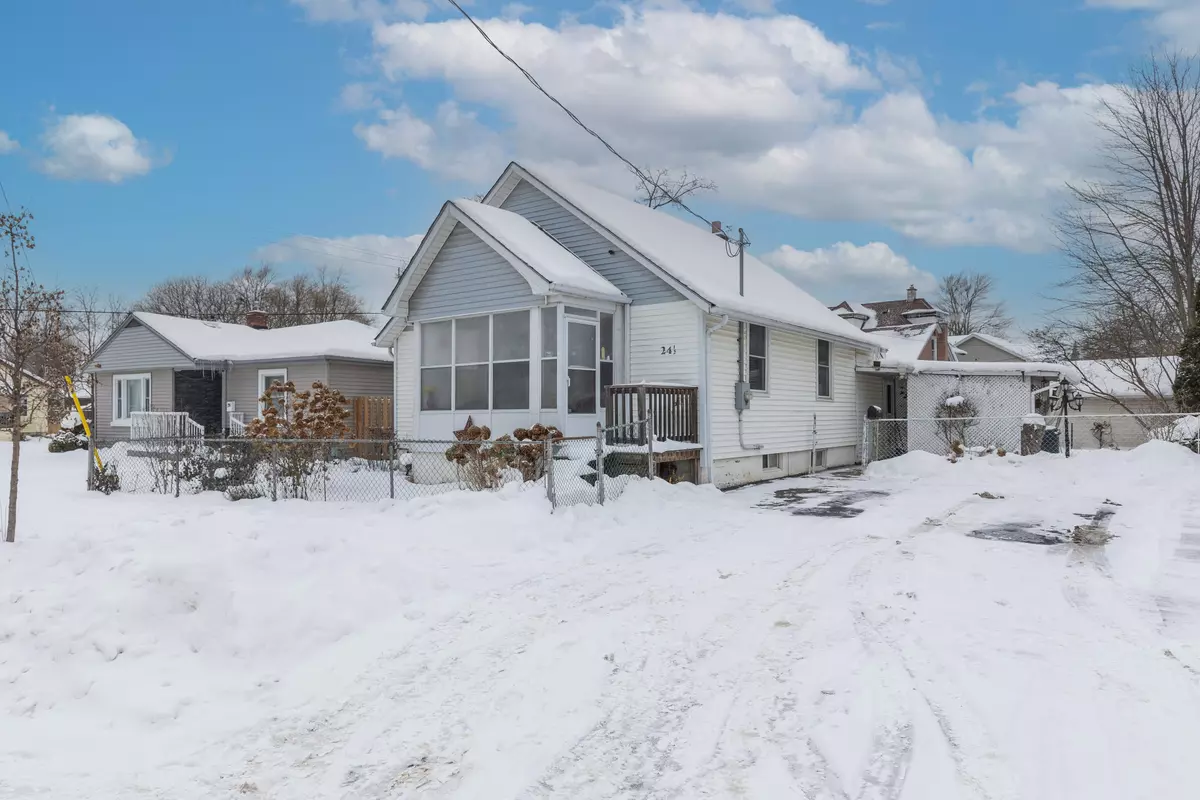 London, ON N6J 1M1,24.5 Briscoe ST W