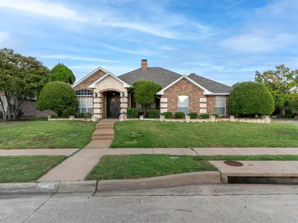 2701 Oak Springs Drive, Garland, TX 75044