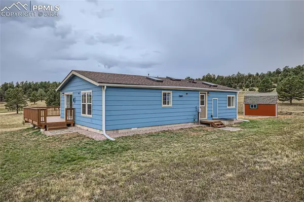 Florissant, CO 80816,533 Calle De La Nieva