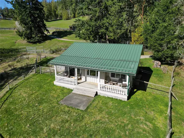 Salt Spring, BC V8K 2H2,559 Blackburn Rd