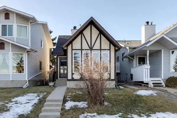 Calgary, AB T3K 3B9,223 Sandstone DR Northwest