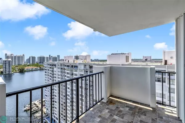 Aventura, FL 33160,2750 NE 183rd St  #2202