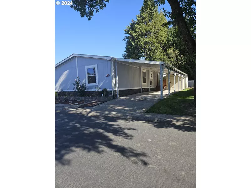 1500 GABRIELA CT NE #25, Salem, OR 97301