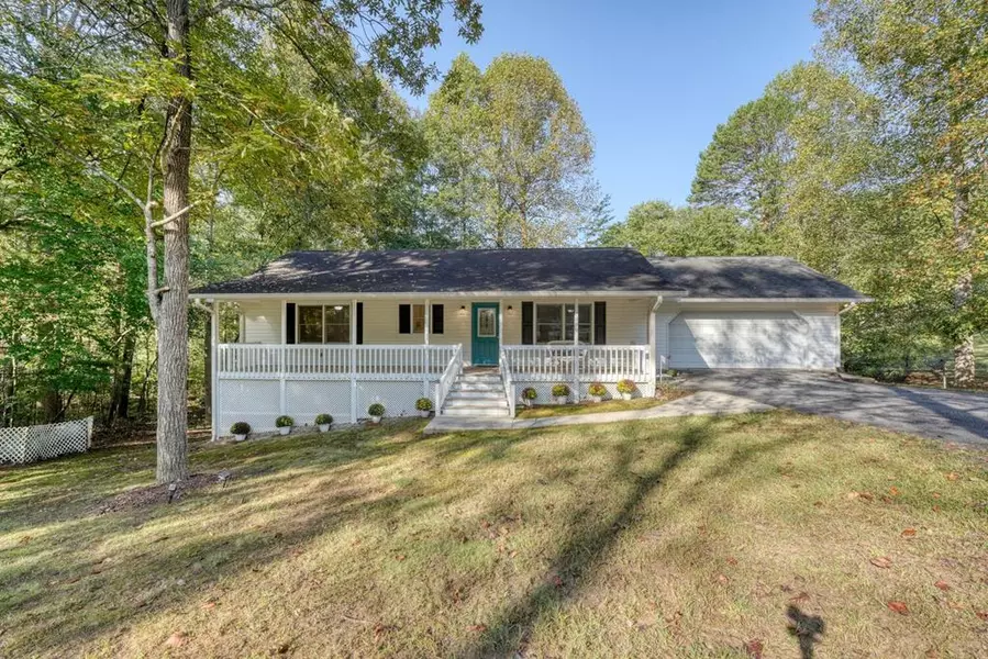 399 Pinebrook Drive, Blairsville, GA 30512