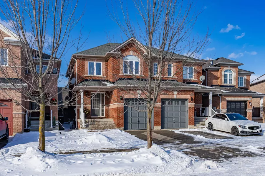 55 Woodcote CRES, Halton Hills, ON L7G 6M1