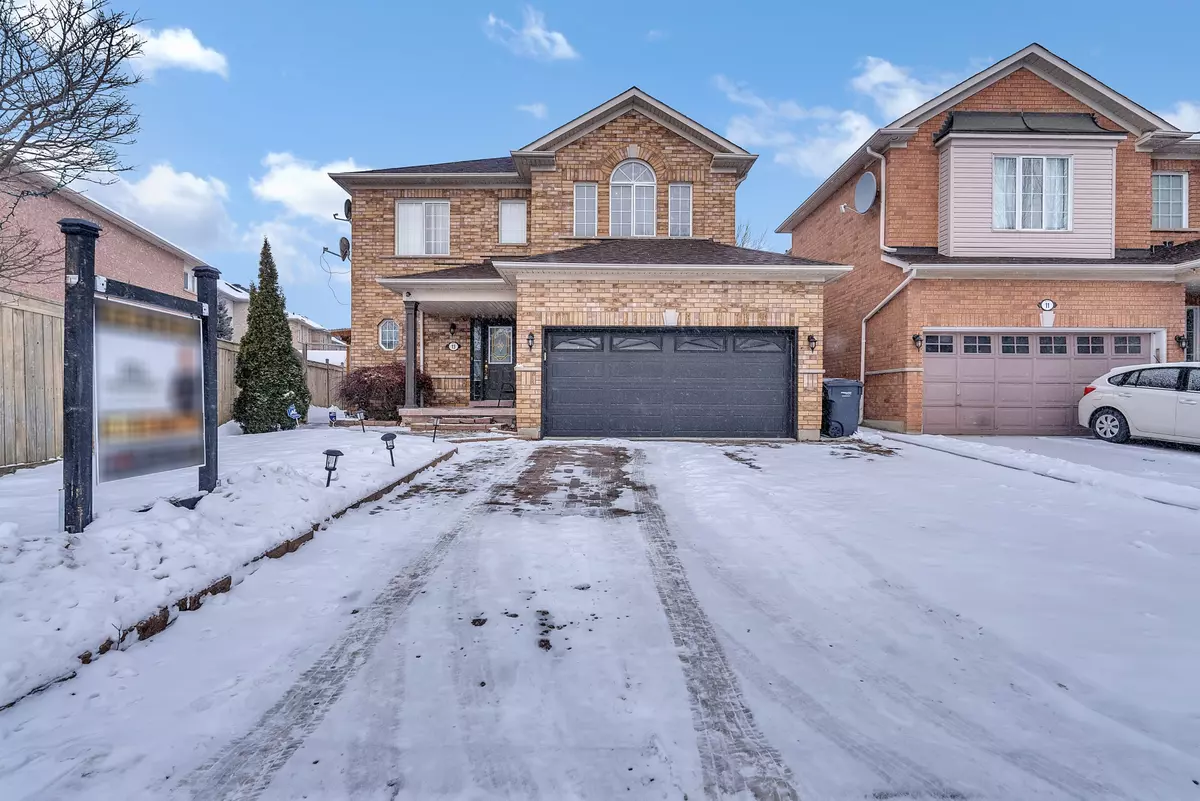 Brampton, ON L7A 2K4,13 Dells CRES #Main