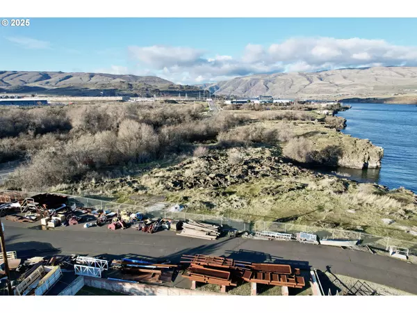 The Dalles, OR 97058,River Road