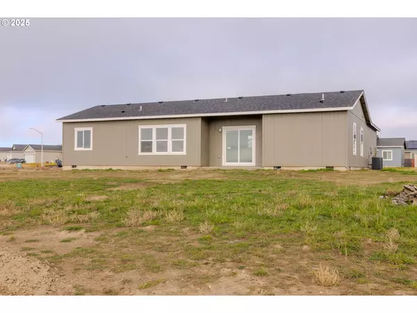 Stanfield, OR 97875,235 ROSALYNN DR