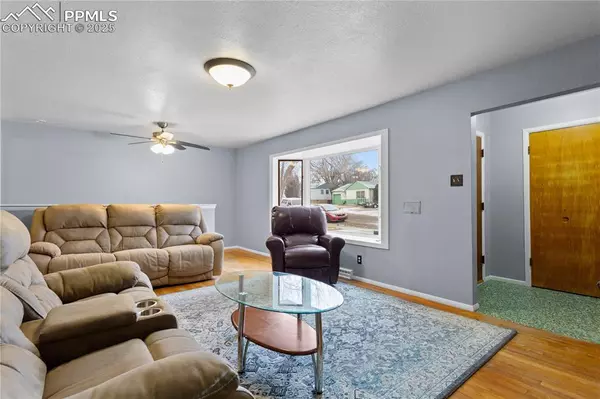 Pueblo, CO 81001,1734 Alexander CIR