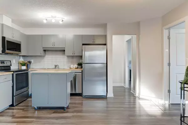 Calgary, AB T3R 0R6,250 Sage Valley RD NW #1407