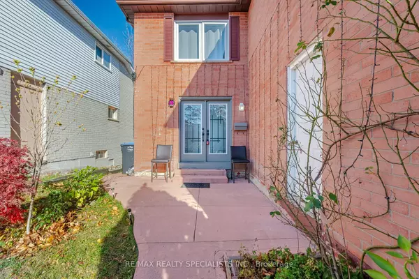 Brampton, ON L6S 5H5,106 Horton CRES