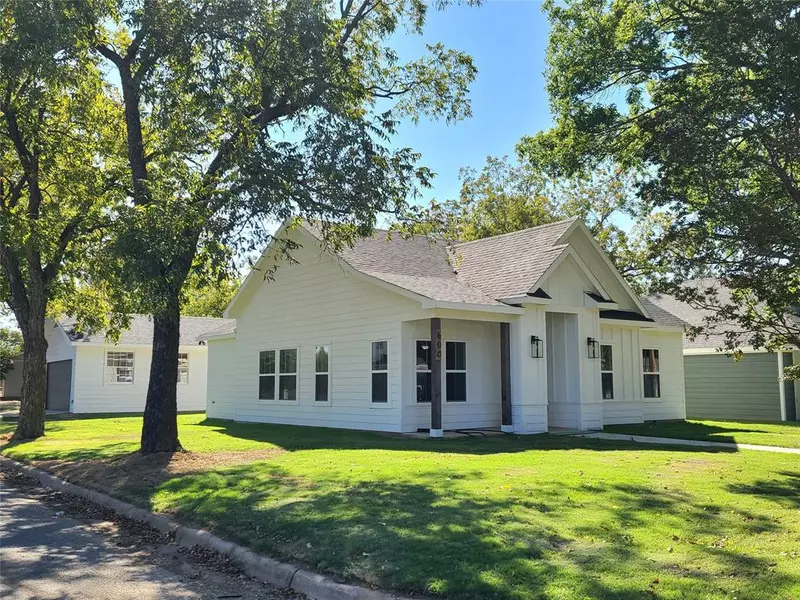 600 W Dubois, Denison, TX 75020