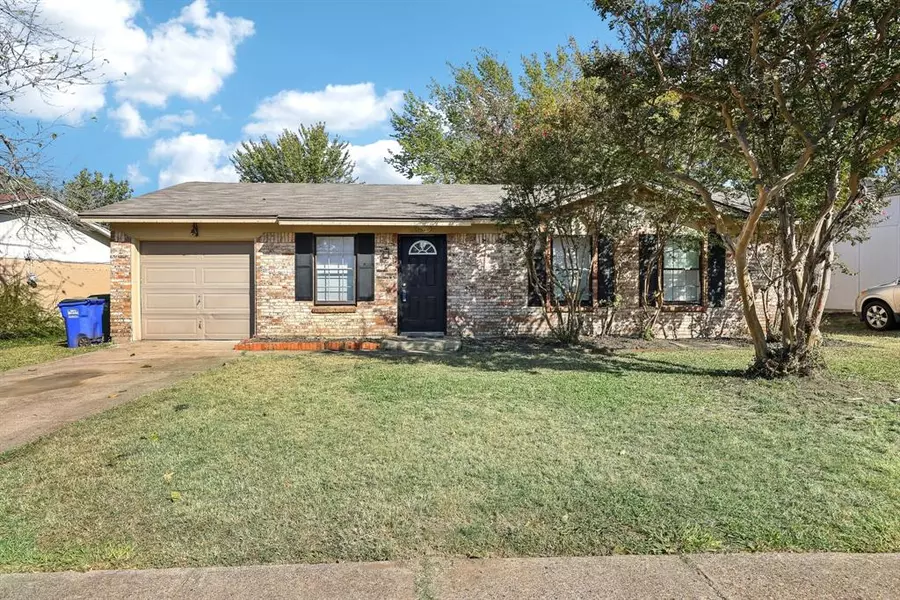 14009 Spring Oak Drive, Balch Springs, TX 75180