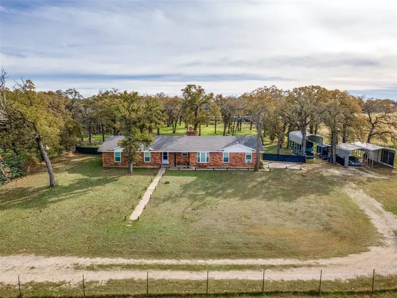 171 Laurie Lane, Springtown, TX 76082