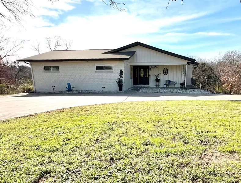 110 Vanshire Road W, Lakeside, TX 76108