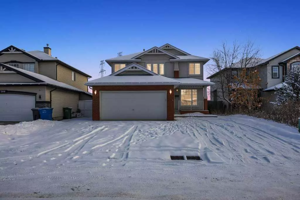 Chestermere, AB T1X 1V7,256 Oakmere PL