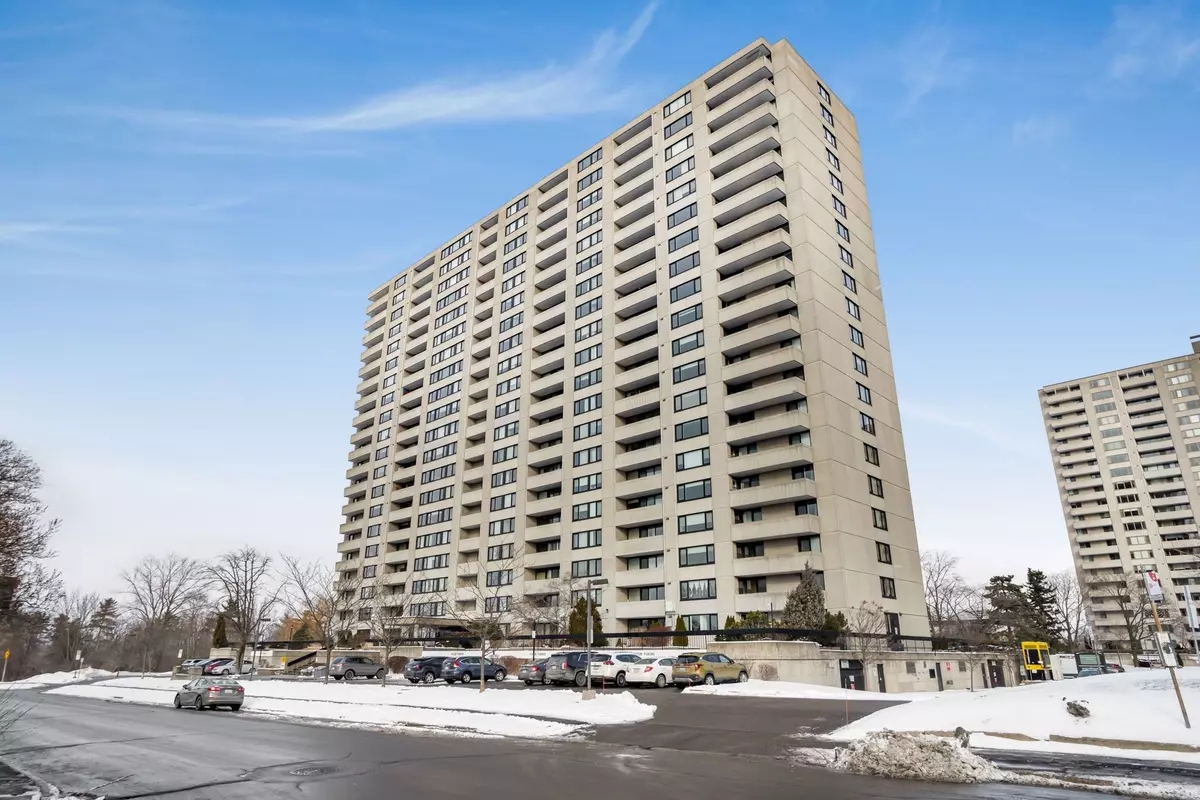 Ottawa, ON K2B 7Y8,265 Poulin AVE #704