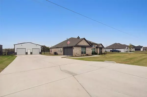 Joshua, TX 76058,116 Rock Dove