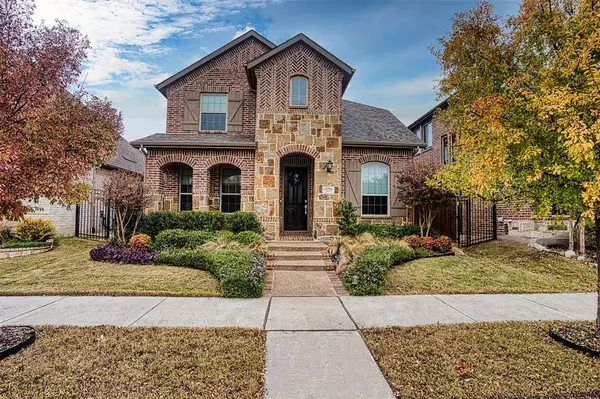 1417 Mount Evans Trail,  Arlington,  TX 76005