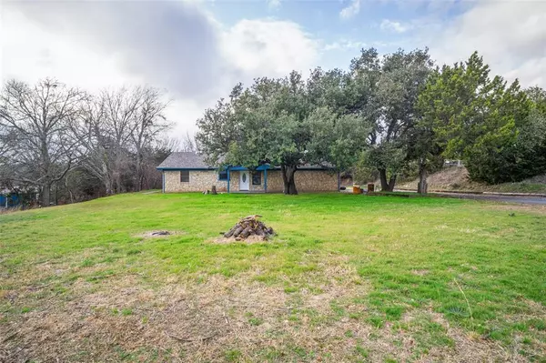 Azle, TX 76020,461 Valley View Drive