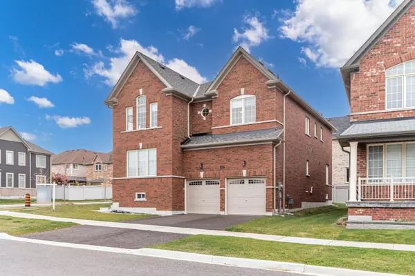 105 Kingknoll CRES, Georgina, ON L4P 0H8