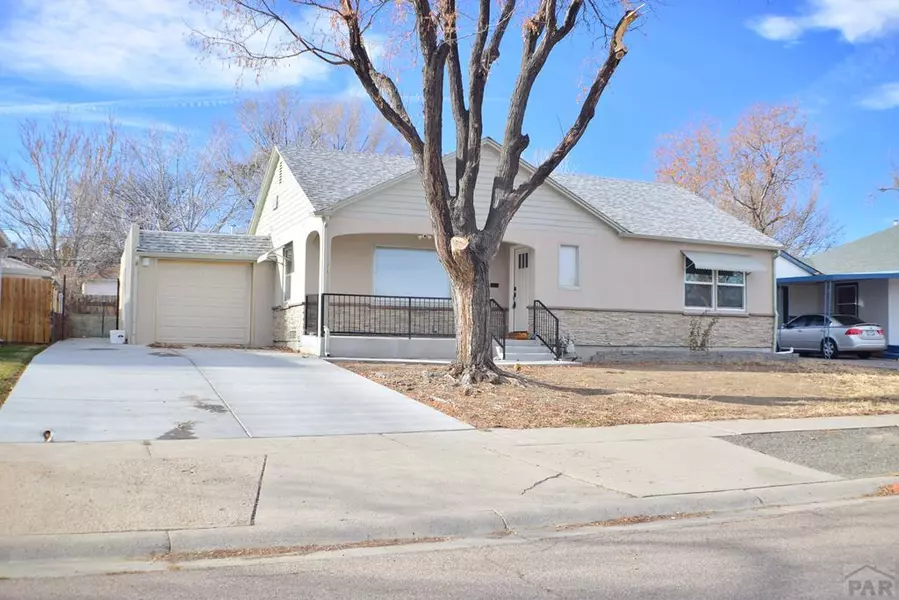 2307 Balboa Rd, Pueblo, CO 81003