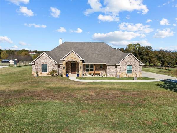 3611 Bella Court, Weatherford, TX 76088