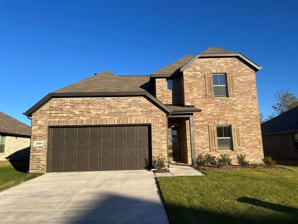 Van Alstyne, TX 75495,2005 Rolling Ridge Drive