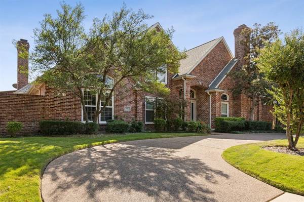 4904 Sandestin Drive, Dallas, TX 75287