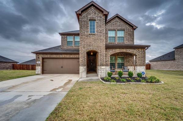 1507 Shoreline, Waxahachie, TX 76165