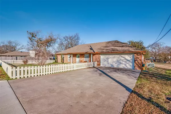 Princeton, TX 75407,106 E Gantt Street