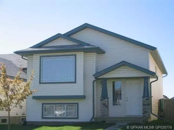 10713 74 AVE, Grande Prairie, AB T8V 2T2