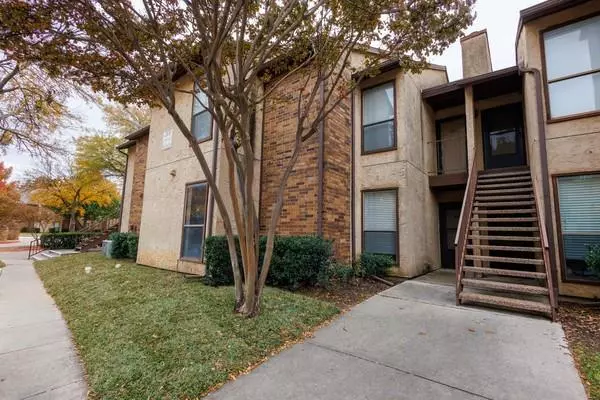 2100 Rainbow Drive #4111, Arlington, TX 76011