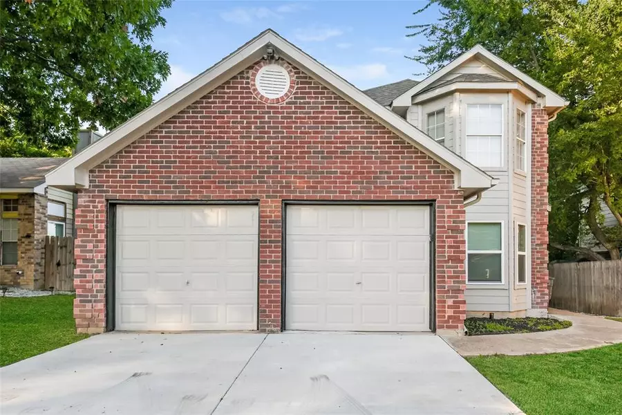 5716 Stone Meadow Lane, Fort Worth, TX 76179