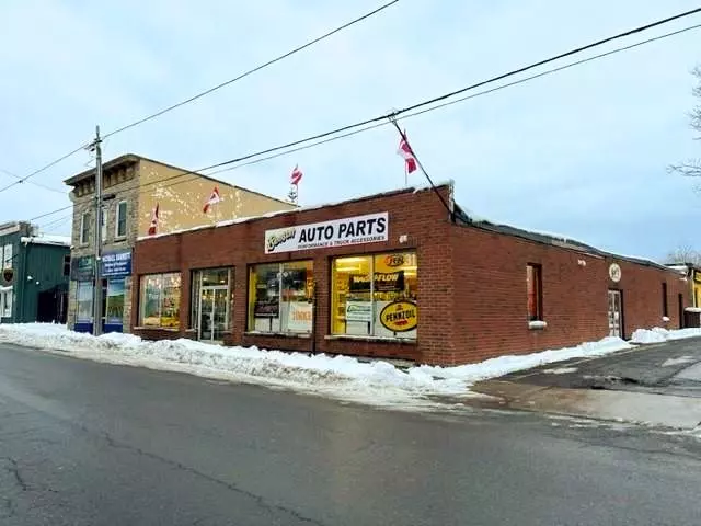 31-33 Clothier ST, North Grenville, ON K0G 1J0