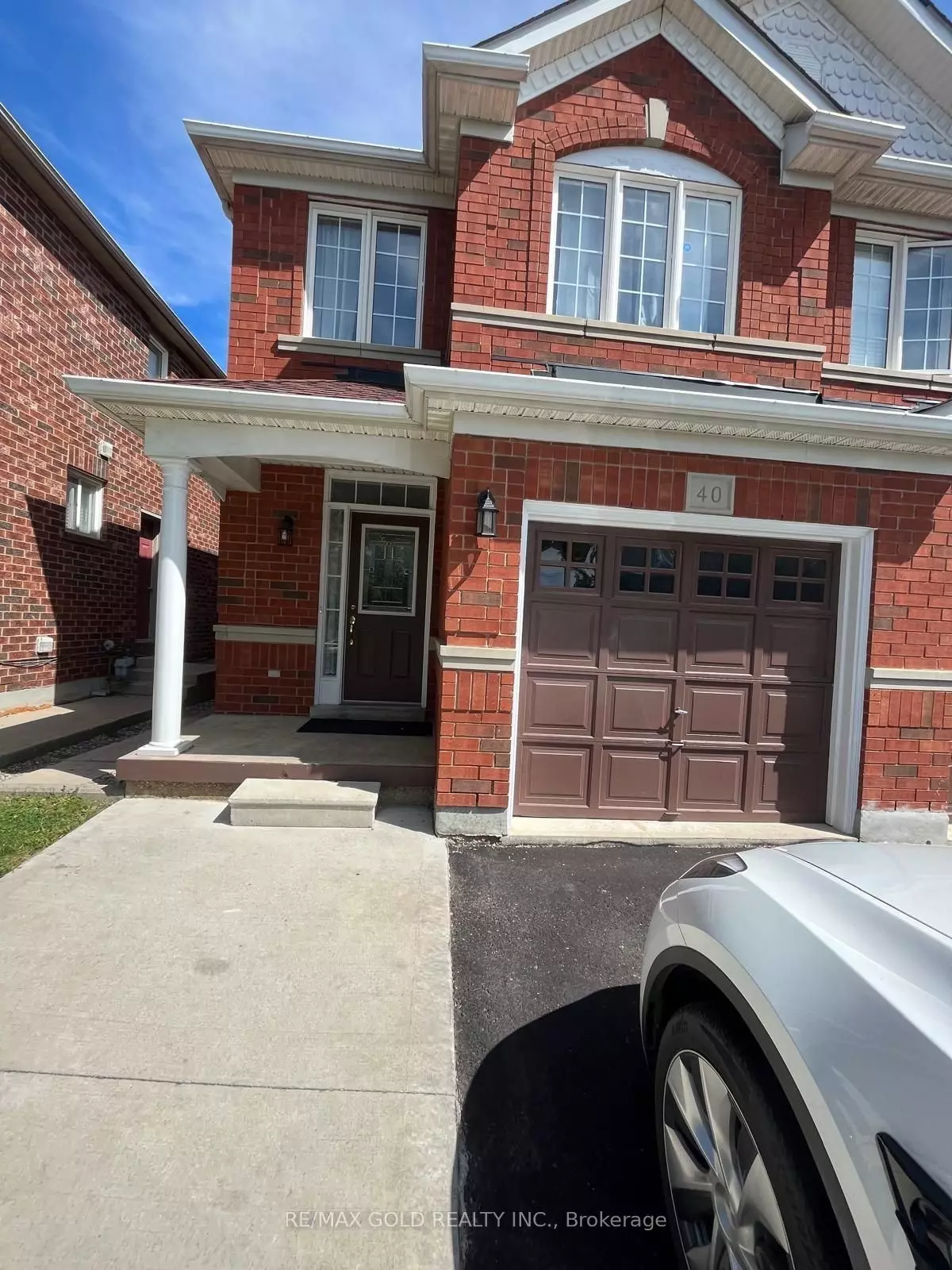 Brampton, ON L6R 2Z7,40 Rockrose DR