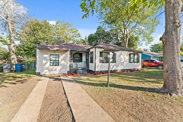 3143 Grayson Drive, Dallas, TX 75224