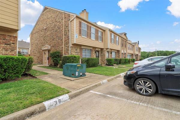 2400 Jupiter Road #E2, Plano, TX 75074