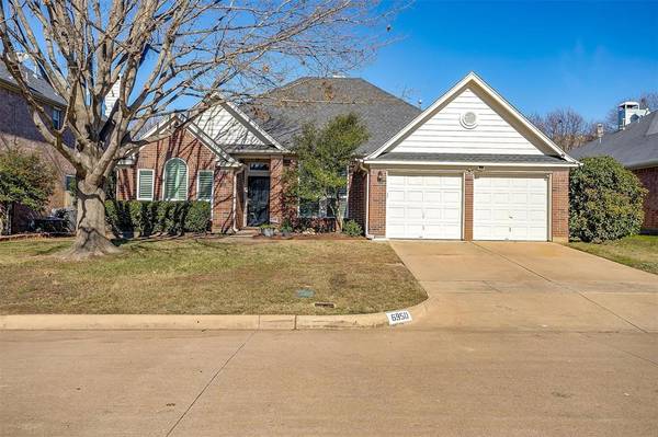 6950 Briarwood Drive, Fort Worth, TX 76132