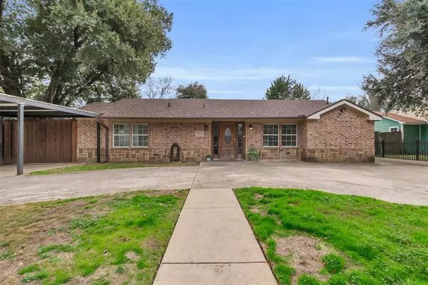 2632 Canberra Street, Dallas, TX 75224