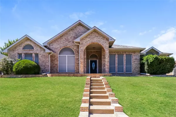 705 Claire View Drive, Desoto, TX 75115