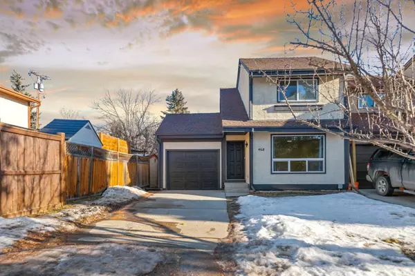 Calgary, AB T2W 3G2,468 Cannington Close Southwest