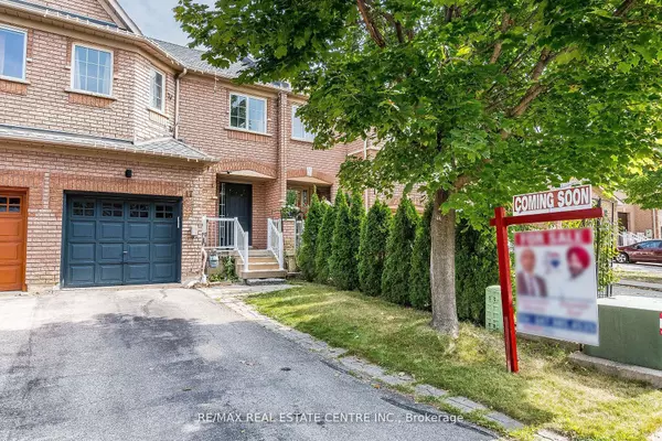 Brampton, ON L7A 1N4,17 Coppermill DR