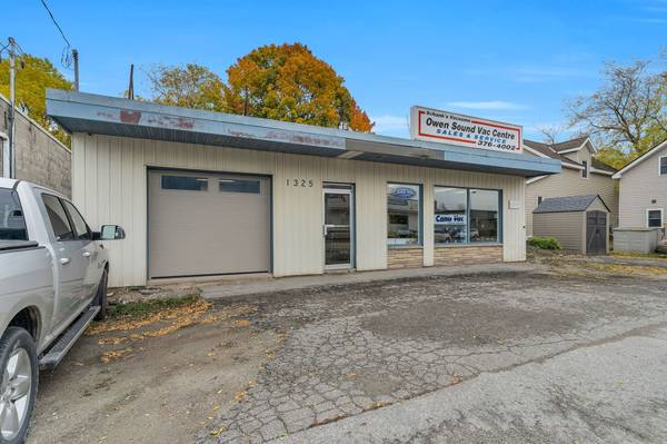 Owen Sound, ON N4K 2J5,1325 2ND AVE E